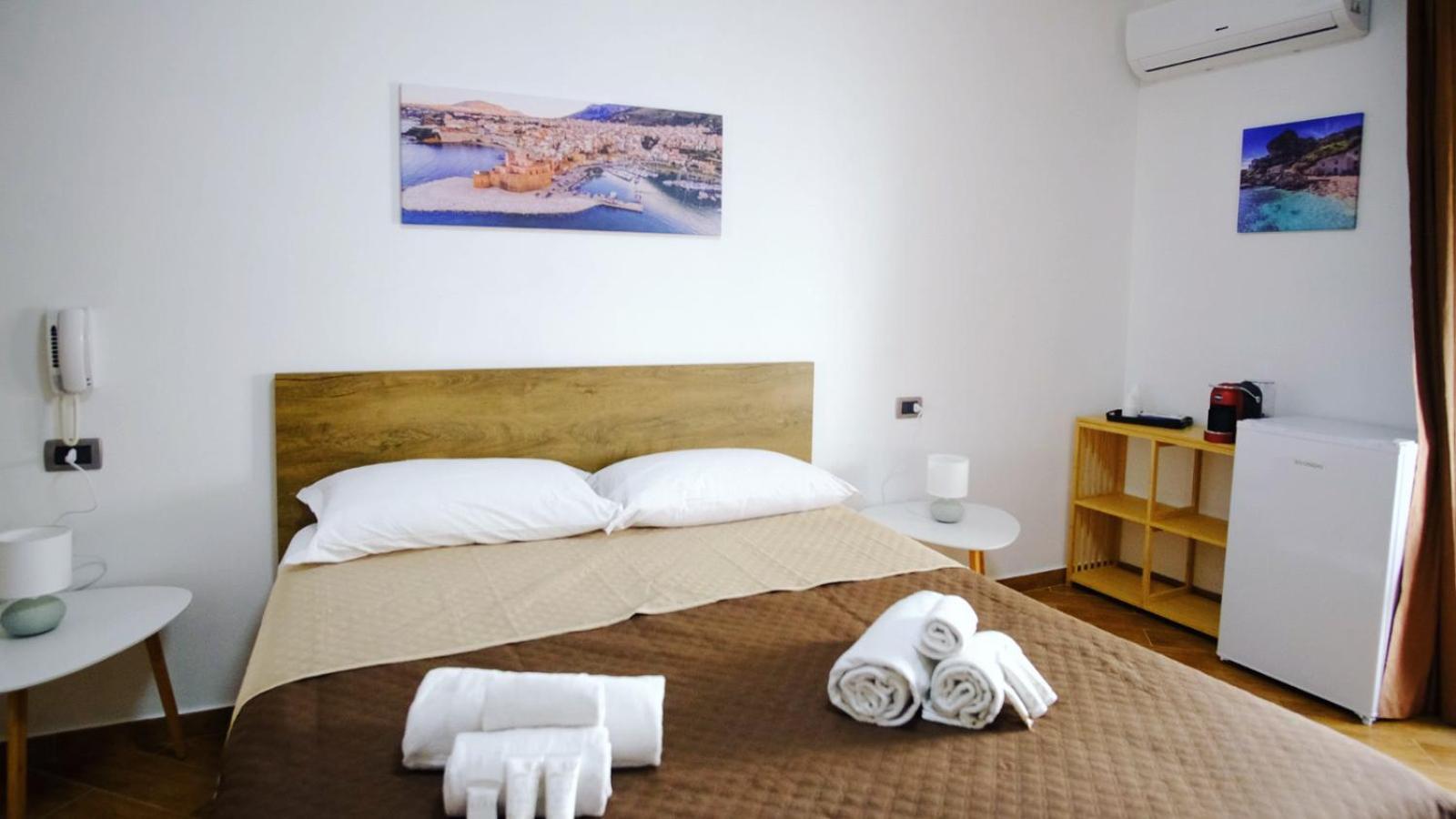 Sofia Rooms Castellammare del Golfo Esterno foto